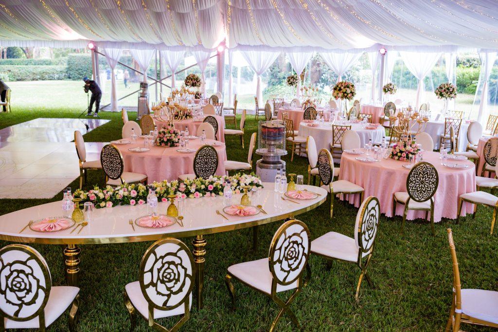 6-pole-Tent-for-Luxury-Banquete-Dubai-circus-Rental-scaled.