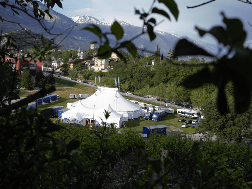 Carpa Entertainment Rental Circus Dubai
